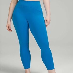 Lululemon InStill High-Rise Tight 25"
Poolside